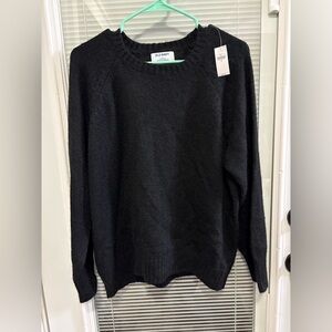 NWT Ladies black sweater Sz med old navy